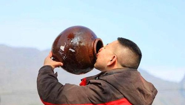 中国最能喝酒的省份 民风彪悍的内蒙古才排第二