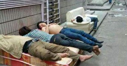 深圳三和大神陈速亲述自身经历 一天花销不到25块