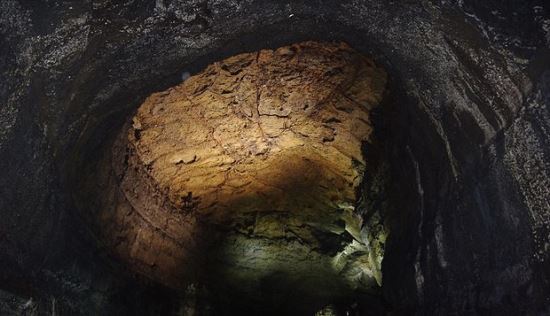 世界上最长的岩洞 济州岛万丈窟长达13.4公里(世界遗产)