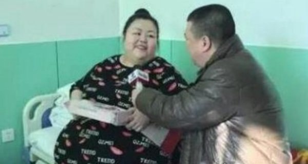第一名重达1500斤 世界十大最胖的人(肥胖会危及生命)