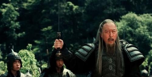 诸葛亮死后的三条锦囊 用木像吓走司马懿最经典(每条都应验)