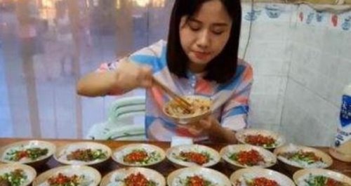 吉尼斯纪录最能吃的人 身材消瘦食量惊人（大胃王榜首）