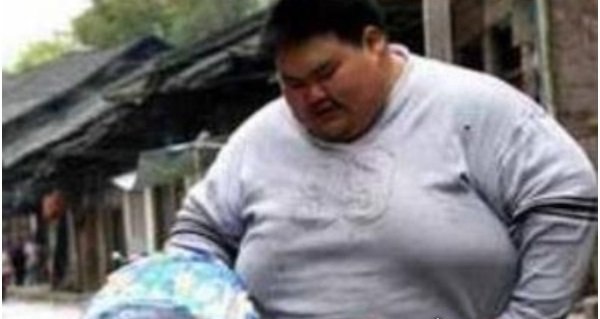 第一名重达1500斤 世界十大最胖的人(肥胖会危及生命)
