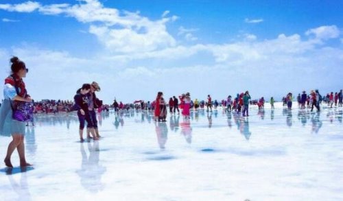 中国盐湖最多的地方 青海有大大小小100多个盐湖