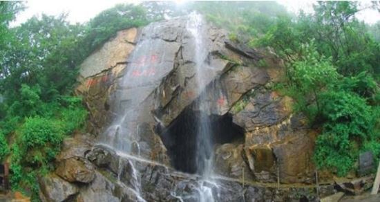 西游记中的花果山在哪里 位于江苏连云港市的南云台山中麓