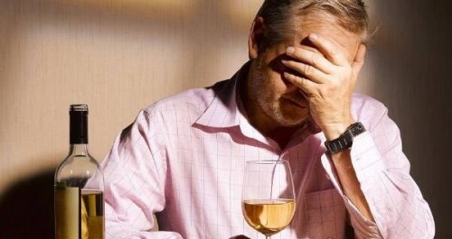 解酒最快的方法15分钟见效 4种方法立竿见影（喝醉必备）