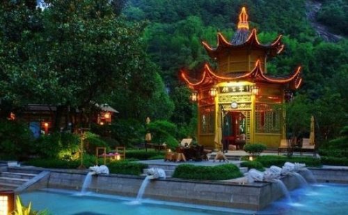 中国十大最热门温泉排行榜 汤山颐尚温泉(人性化尊贵服务)