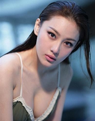 世界上最美的胸部 女神美胸图片
