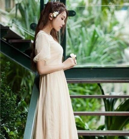 皮肤黑的人适合穿什么颜色的衣服 搭配得当能轻松hold住任何颜色