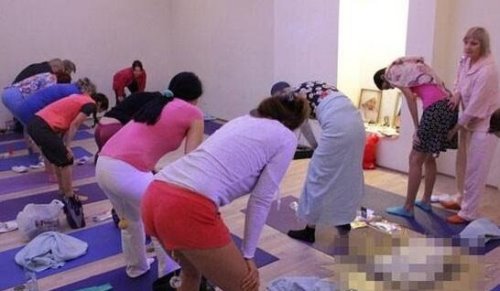 魏吉娜是什么意思 世界最强魏吉娜夹起30斤重物