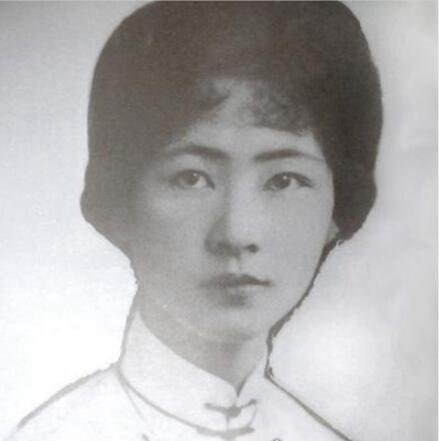 最美才女林徽因的爱情故事 徐志摩为她抛妻弃子(沦为渣男)