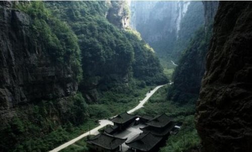 世界上最大的天坑 武隆天坑景区面积有38平方公里
