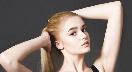 世界上最年轻的奶奶 俄罗斯美女30岁当奶奶