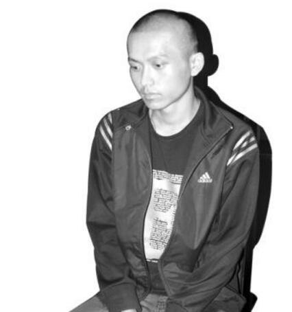 国家A级人贩子赵超超 不仅拐卖儿童还带妇女卖霪