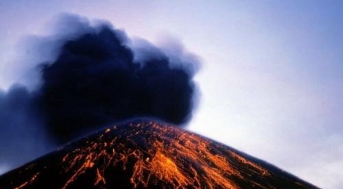 世界上最大的火山排名 黄石公园火山面积最大(占地7988平方千米)