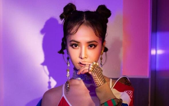 中国娱乐圈最矮的女明星排行 紫霞仙子朱茵排第3(梁静茹也上榜)