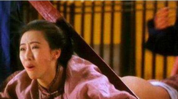 古代女子宫刑 幽闭之刑(用木槌捶落女性子宫让其不能性X)