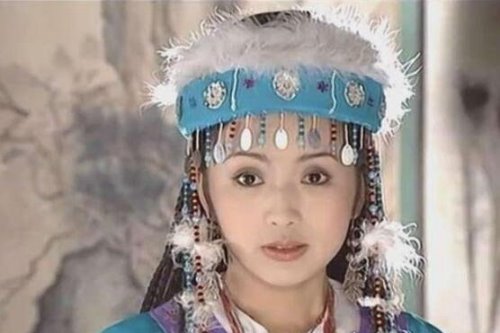 新疆喀什地区的香妃墓是假的 实际是在陶然亭的香冢