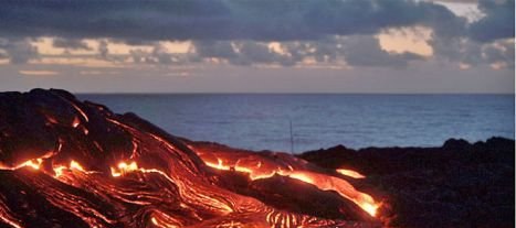 世界上最大的火山 冒纳罗亚火山(总高达10203米)