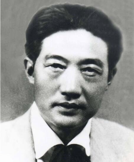 徐悲鸿简介和经典故事 用自己的画来换别人的画收藏