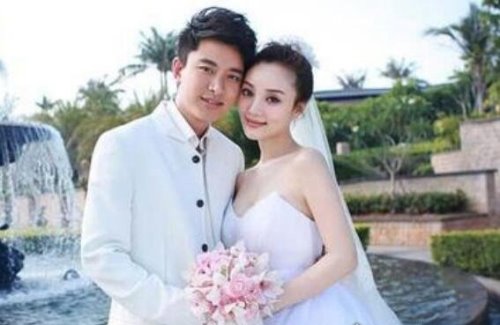 贾乃亮和李小璐离了么 贾乃亮自称单身(多种迹象表明已离婚)