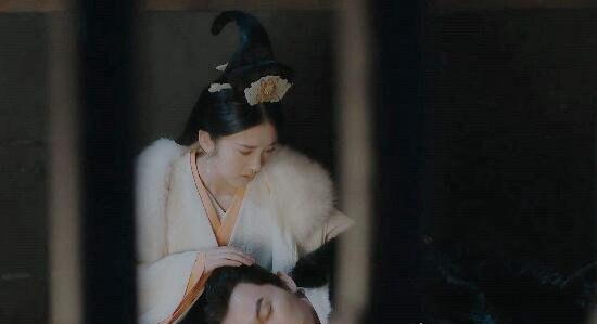 曹丕的老婆是谁 两个皇后甄氏和郭氏结局悬殊