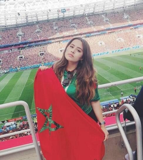 世界杯各国最美女球迷 俄罗斯最美女球迷是成人片艳星