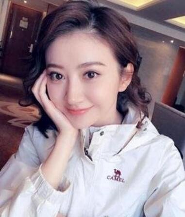 网传景甜家世背景显赫 本尊亲自回应称父母都是普通职工