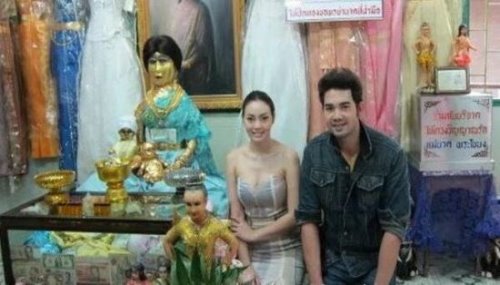 泰国鬼妻娜娜的恐怖故事 妻子死后魂魄陪丈夫身边(凄美又恐怖)