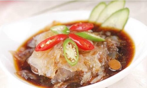 海蜇是水母吗 海蜇是少数能吃的水母(药用食用价值都很高)