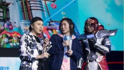 张大仙在哪里直播 离开斗鱼后转战虎牙直播(首秀人气高达2000万)