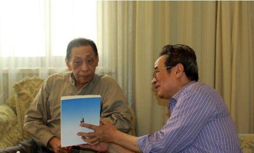 杜月笙后人现在怎么样 谨遵父亲遗言未走黑道(都过的很不错)