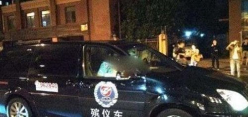 kimi乔任梁怎么死的真相 长期遭受抑郁症折磨自杀