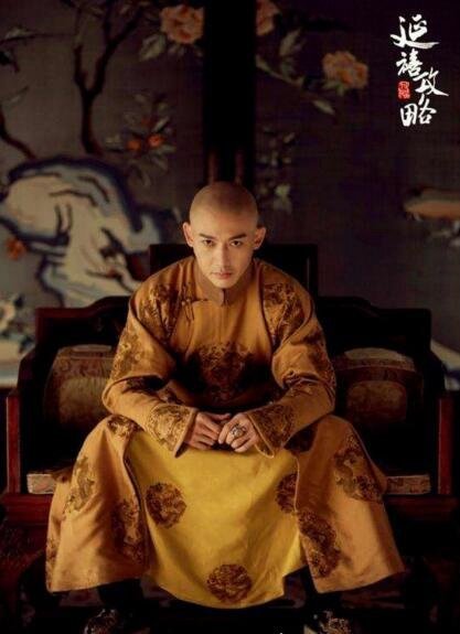 乾隆帝后谁继位？嘉庆帝上位实属于无奈(原本应该是永琪)