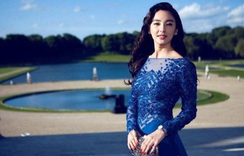 盘点娱乐圈十大婚内出轨女星 给老公戴绿帽子(太羞耻)