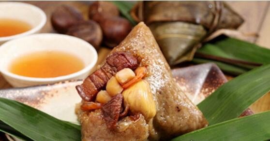 粽子最早叫什么 叫做角黍(用菰叶包着黍米成牛角形状)
