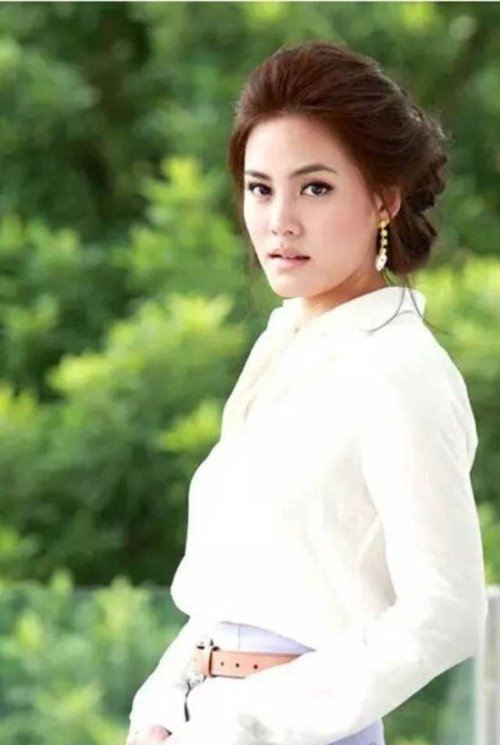 十大最美泰国女明星 泰国第一美女noon酷似金喜善