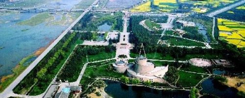 三星堆遗址在哪里 四川省广汉市西北(遗址著名文物鉴赏)