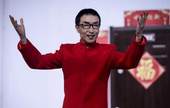 巩汉林全家福曝光 幸福美满的全家福合照儿媳成亮点