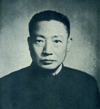 特务头子戴笠和毛人凤谁厉害 毛人凤的凶狠程度远超戴笠