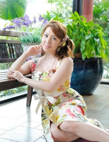 日本作品最多的女星 风间由美2188部(号称日本熟女女王)