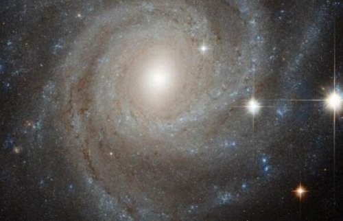 宇宙最明亮星系 极亮红外星系比300万亿个太阳还要亮