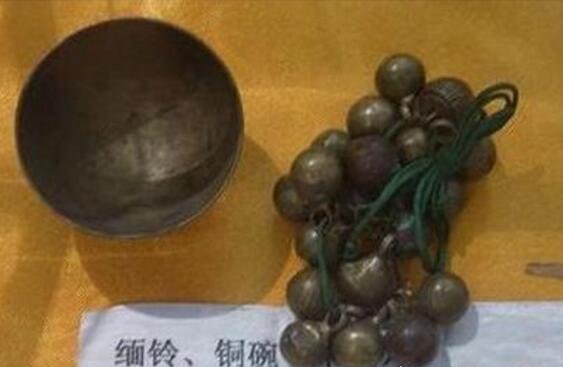 古代女性自慰神器缅铃 塞进下体很快就能达到高潮