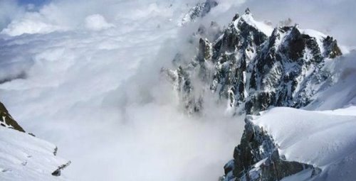 阿尔卑斯山最高峰 勃朗峰(最高海拔4804米/欧洲最高峰)