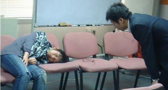 世界上最神奇的催眠术 瞬间催眠术10秒让你进入催眠状态