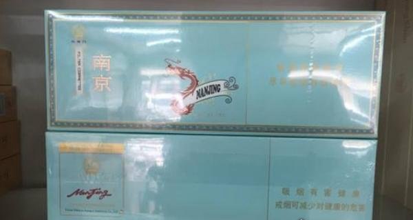 抽烟只抽炫赫门 炫赫门多少钱一包（市场价15元左右）