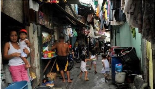 世界第一大贫民窟 马尼拉贫民窟(许多人都在温饱线上挣扎)