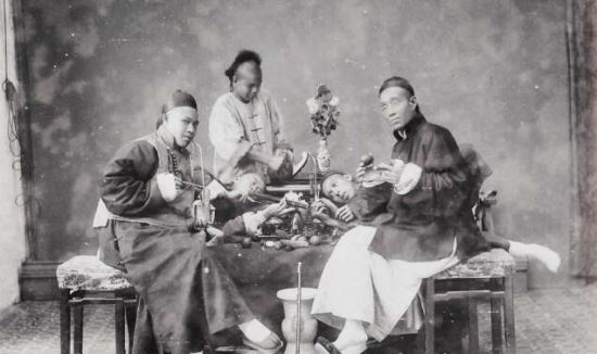 第一次鸦片战争发生的时间是 1940年6月28日(中国近代史的开端)