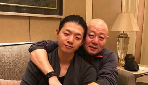 霍尊的父亲是谁?大名鼎鼎的歌唱家火风(歌曲曾火遍大江南北)