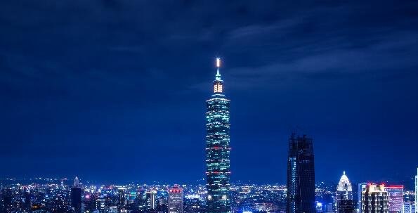 中国最大的岛屿是库页岛 7.63万平方公里(是中国台湾岛的2倍)
